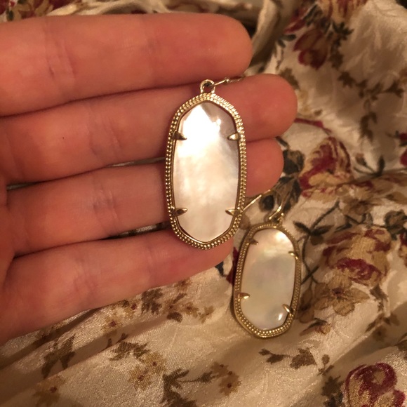 Kendra Scott Earrings - Picture 2 of 3